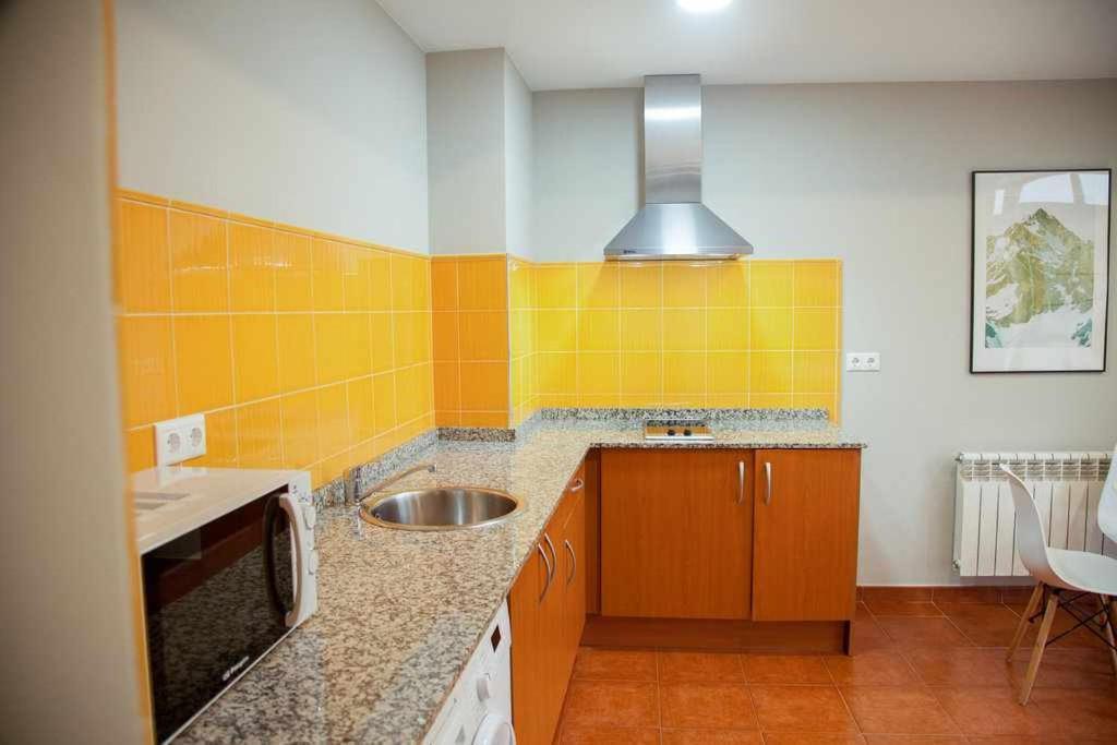 Cumbres De Los Picos Apartamento Los Abedules Poo  Buitenkant foto